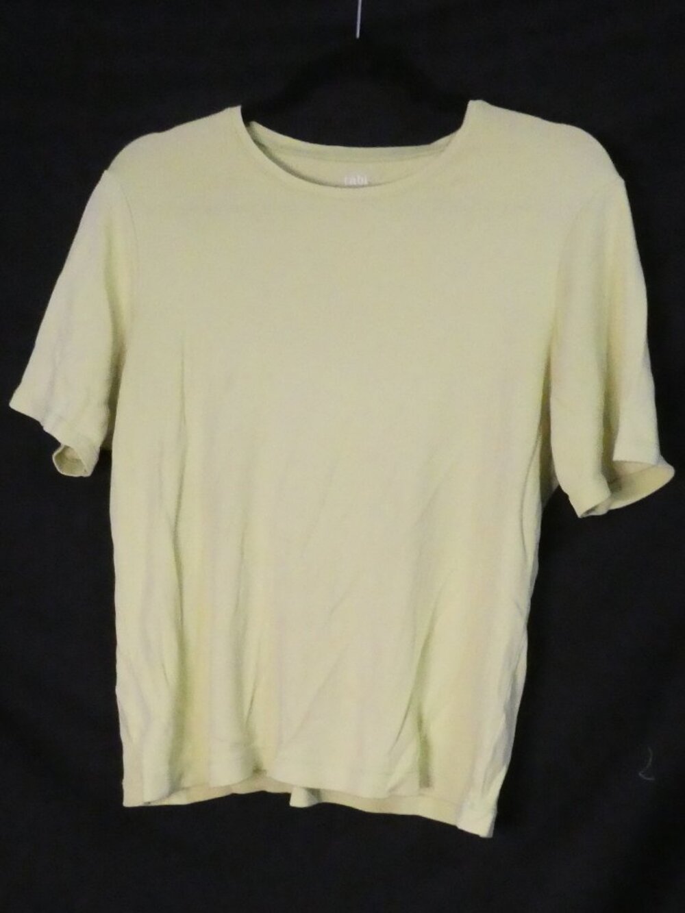 TABI Soft Yellow Short Sleeve Cotton Tee - Size Medium